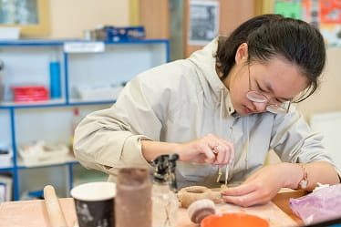 Middle School Curriculum | Dalian American International School - 07 - Visual Timeline