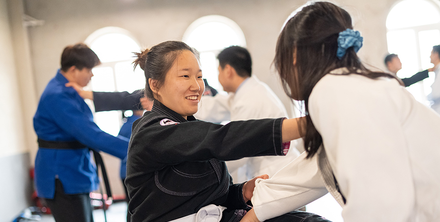 Jiujitsu in the dorm