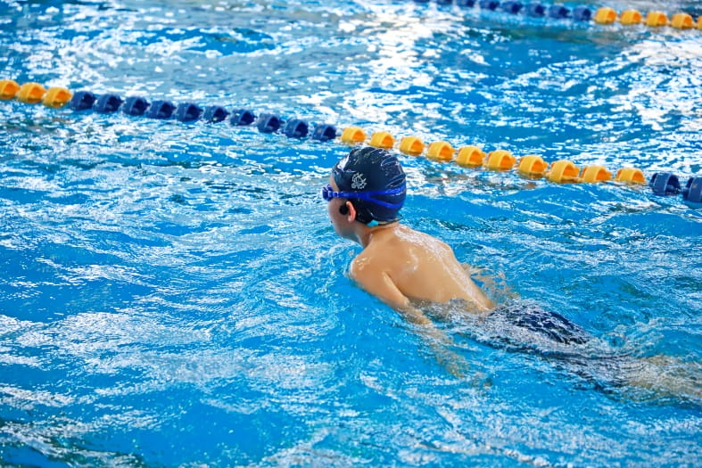 DAIS swimmer