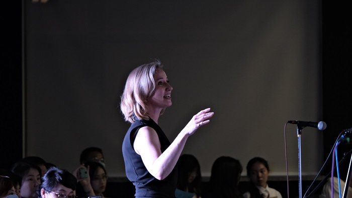 Mrs. Melody Gifford