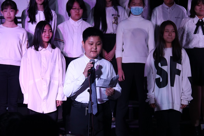 Middle school choir