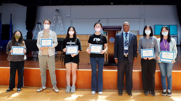 DAIS-S Student Leaders and Awards Announced - Student Leaders and Awards