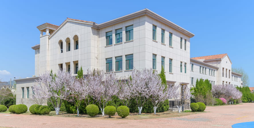 secondary building
